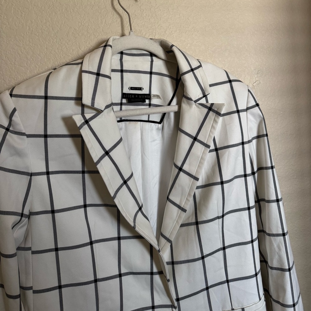 Alice and Olivia Breann Padded Shoulder Blazer Sz 12 Window Pane Plaid White - Picture 6 of 11